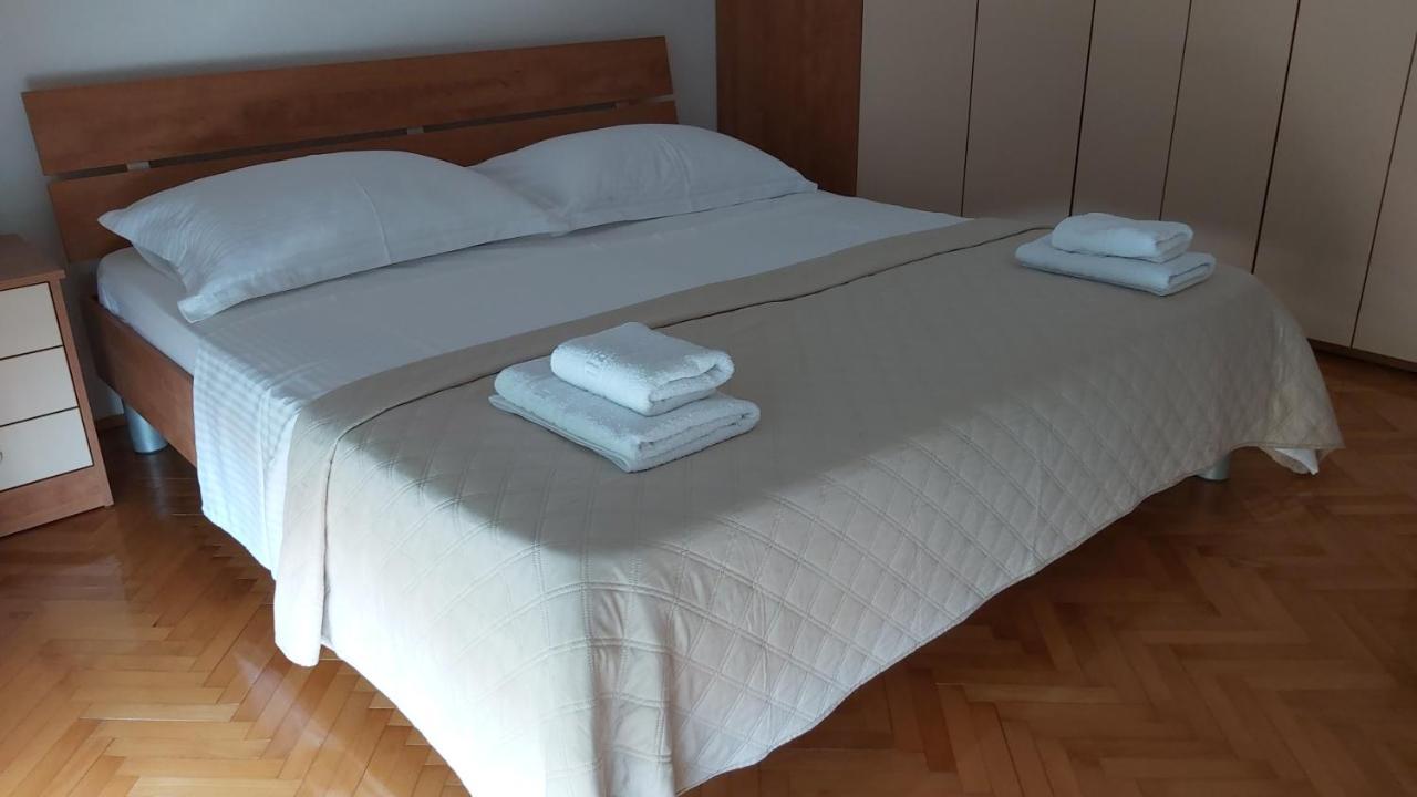 Apartment "Marin" Трогир Экстерьер фото